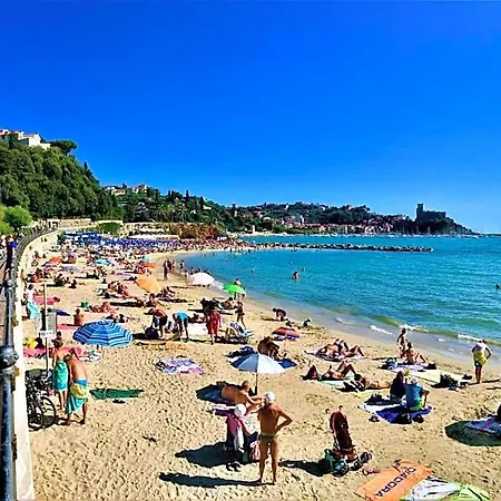 International Holidays Luxe House Pool Beach-lerici-cinque Terre-liguria Vacanze-dog Ok In Touristic Village River * 阿梅利亚